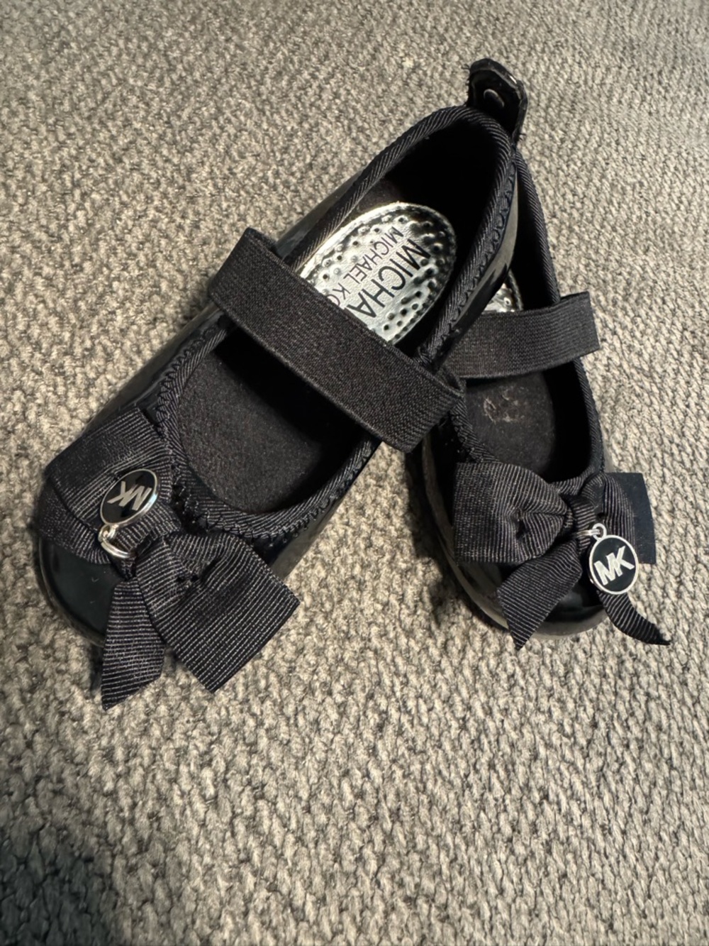 Michael Kors Black Girls' Mary Jane Bow Shoes with MK Charm